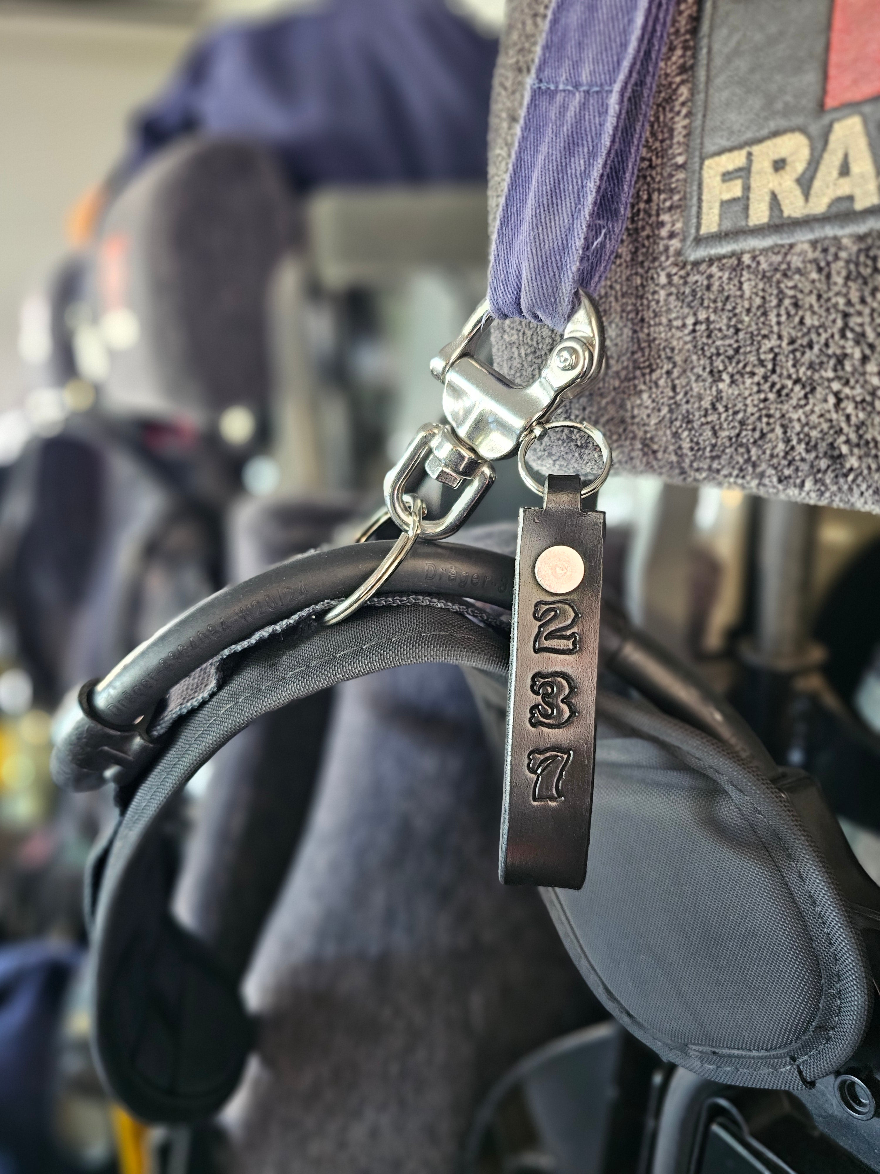 Quick Release BA Bag Clip