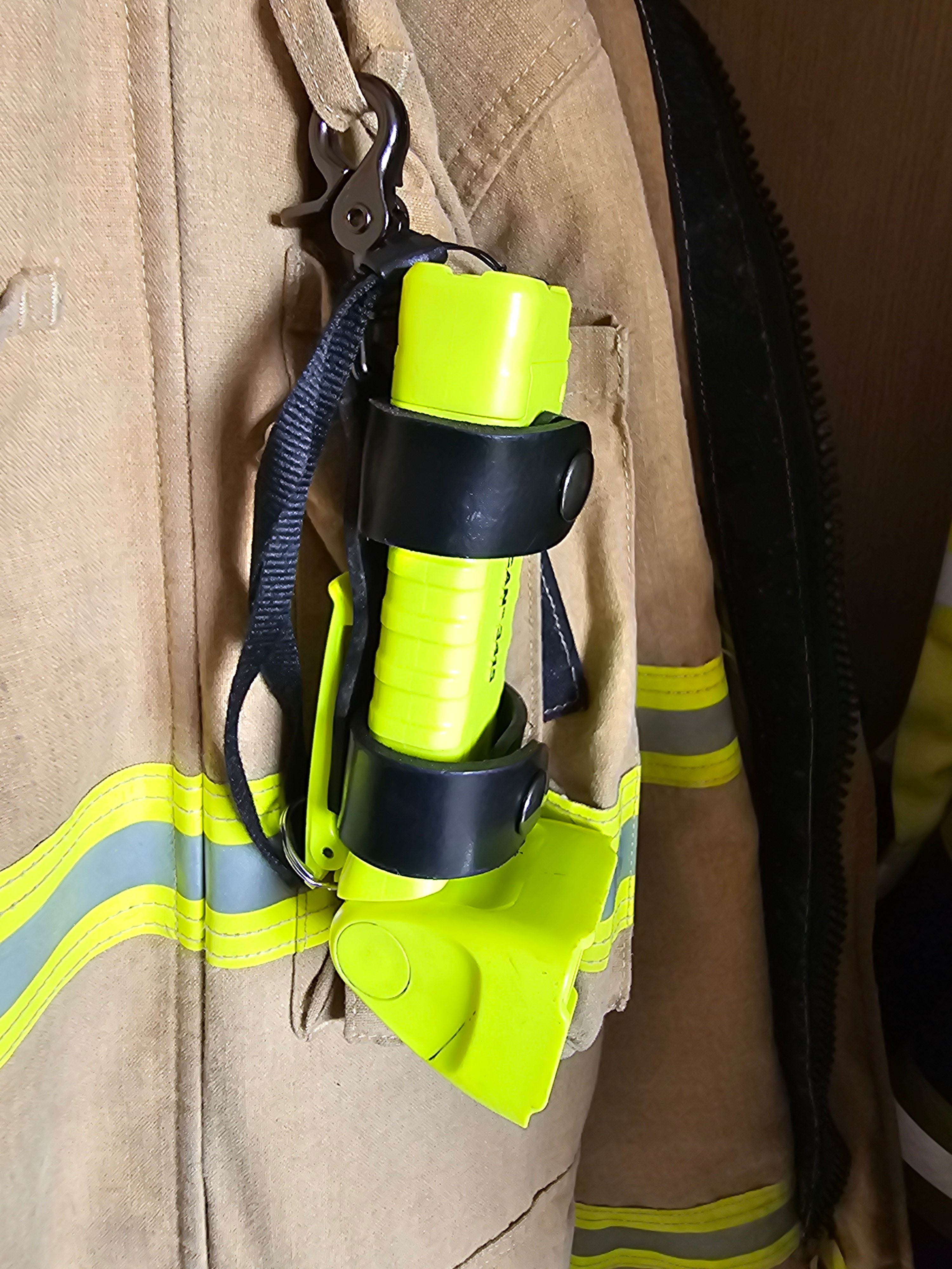 Pelican Torch Holder