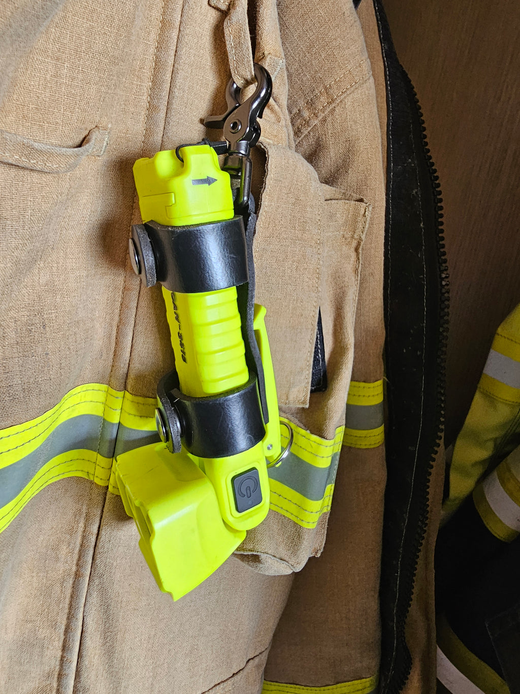 Pelican Torch Holder